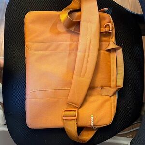 INCASE nylon laptop bag/case NEW. Never used. But took out of packaging
